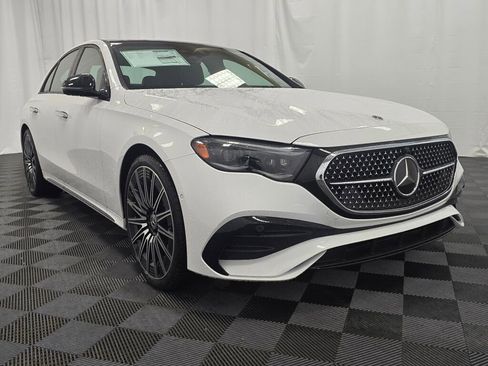 New 2026 Mercedes-Benz E 350 4MATIC Sedan image 8