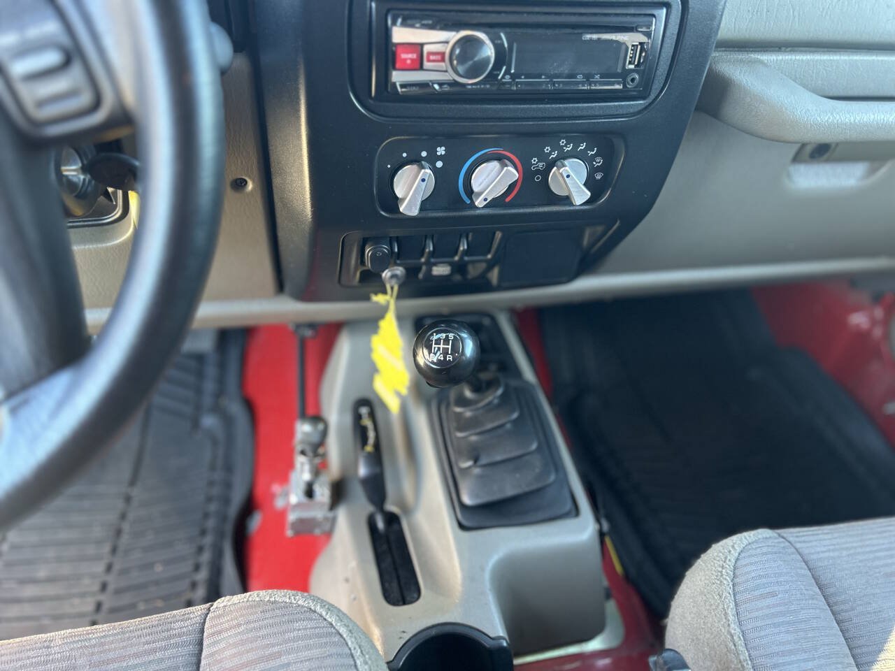 Used 2003 Jeep Wrangler X AWD/4WD image 12