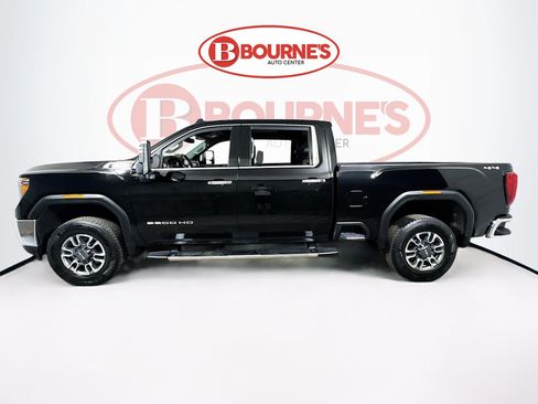Used 2022 GMC Sierra 2500 SLT w/ Snow Plow Prep/Camper Package AWD/4WD image 7