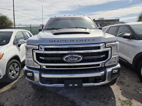 Used 2022 Ford F350 Lariat w/ Tremor Off-Road Package AWD/4WD image 8
