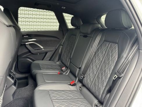 New 2025 Audi SQ5 Premium Plus image 10