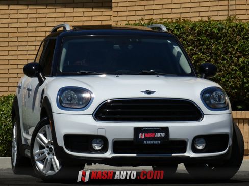Used 2017 MINI Cooper Countryman FWD image 3