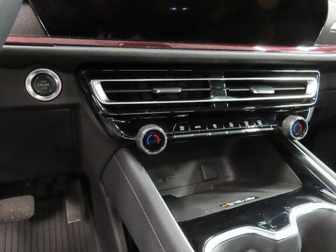 Used 2024 Chevrolet Traverse RS w/ LPO, Floor Liner Package image 61