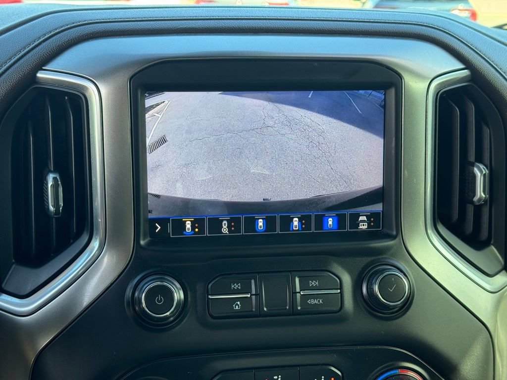 Used 2020 Chevrolet Silverado 1500 LTZ w/ LTZ Plus Package AWD/4WD image 19