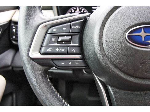Used 2025 Subaru Outback Premium w/ Popular Package #1A AWD/4WD image 15