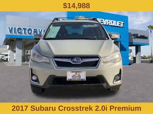 Used 2017 Subaru Crosstrek 2.0i Premium image 2