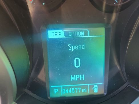 Used 2013 Chevrolet Cruze LS image 14