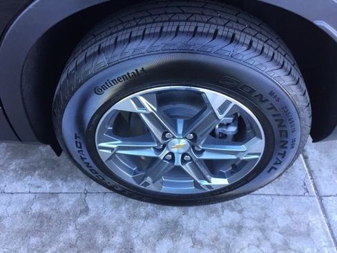 New 2025 Chevrolet Blazer LT image 17