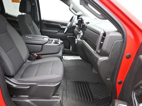 Used 2023 GMC Sierra 1500 Elevation AWD/4WD image 7