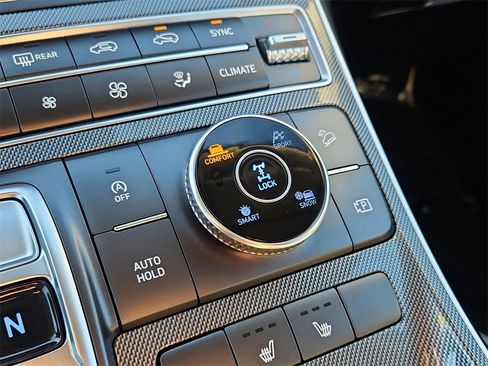 Used 2023 Hyundai Santa Fe SEL image 17