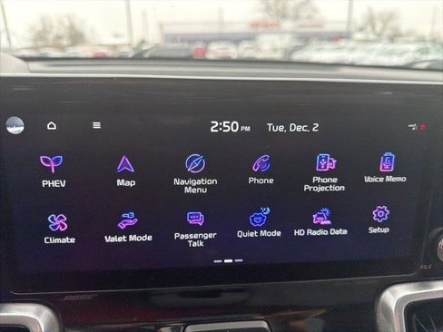 Used 2022 Kia Sorento SX Prestige w/ Panoramic Sunroof Package image 26