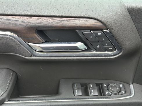 New 2026 GMC Sierra 1500 SLT w/ SLT Premium Package image 15