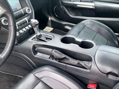 Used 2021 Ford Mustang GT Premium w/ Equipment Group 401A RWD image 17