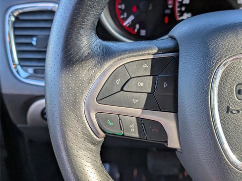 Used 2020 Dodge Durango SXT image 21