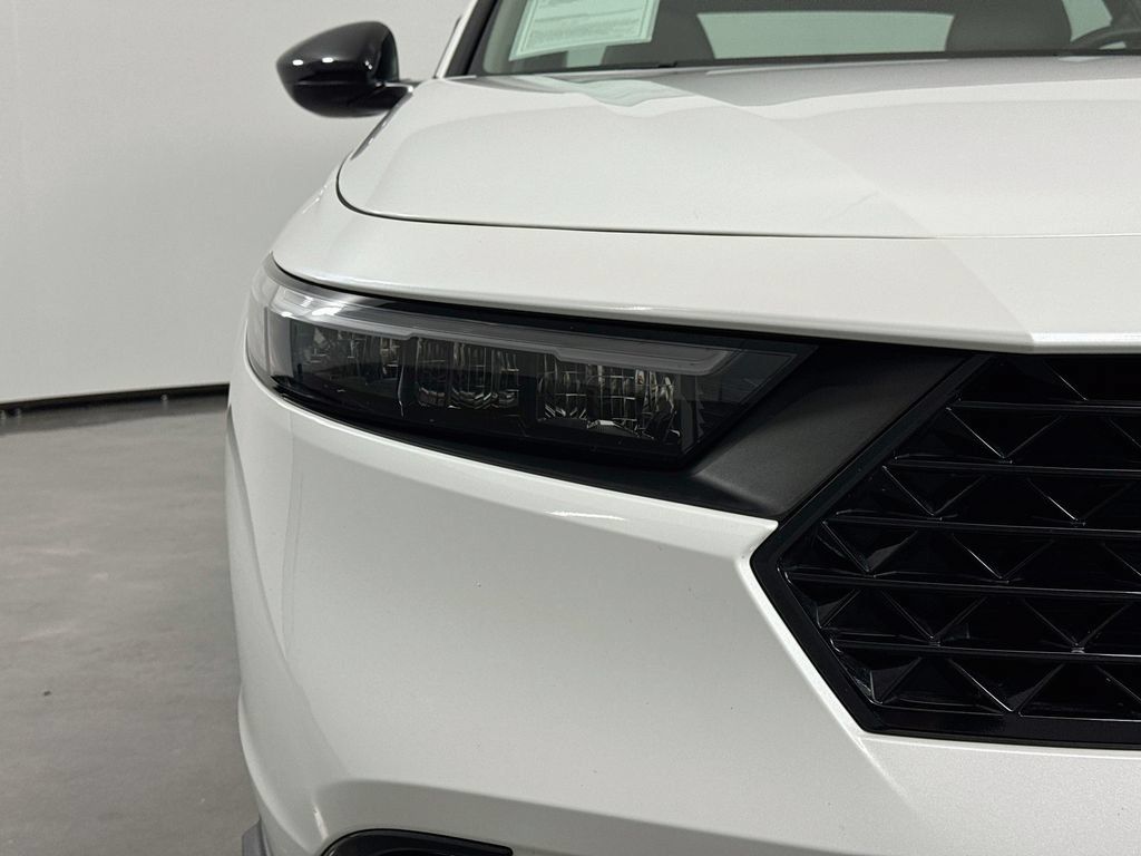 Used 2025 Honda Accord SE image 43
