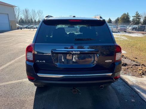 Used 2017 Jeep Compass High Altitude image 2