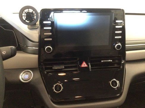 Used 2020 Hyundai Ioniq Blue FWD image 21