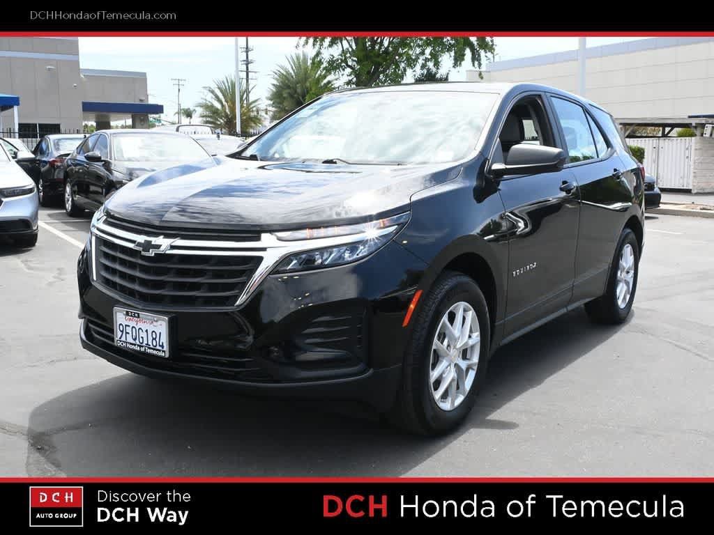 Used 2023 Chevrolet Equinox LS FWD image 1