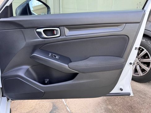Used 2024 Honda Civic Sport image 18