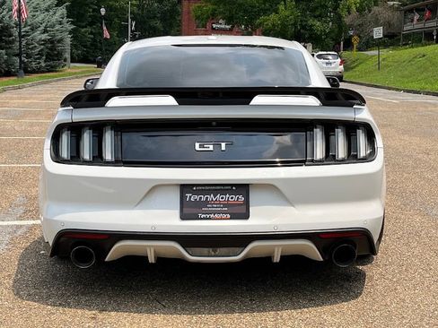 Used 2017 Ford Mustang GT Premium RWD image 20