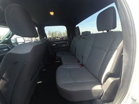 Used 2024 RAM 2500 Big Horn w/ Off Road Package image 15