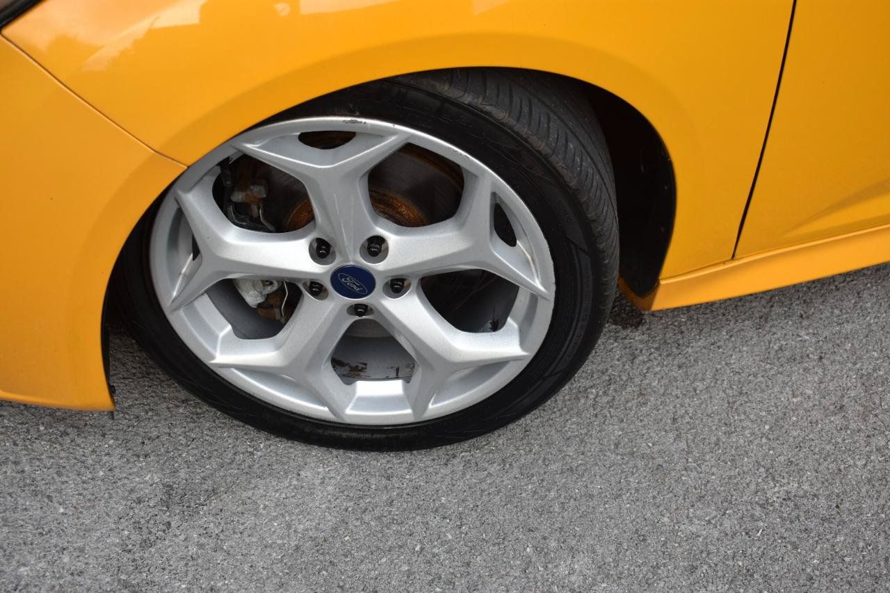 Used 2013 Ford Focus ST FWD image 34