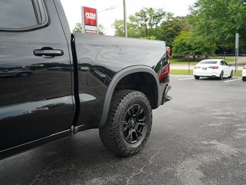 Used 2022 Chevrolet Silverado 1500 ZR2 w/ Technology Package AWD/4WD image 22