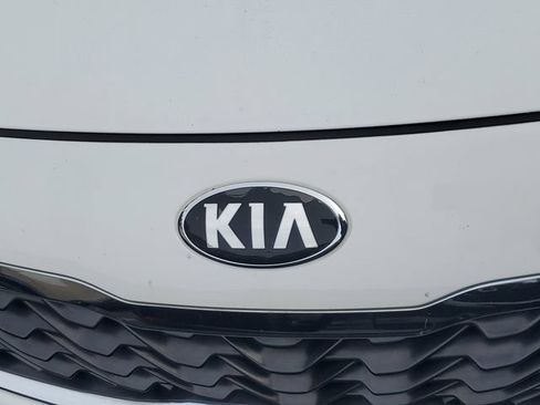 Used 2019 Kia Optima LX FWD image 10