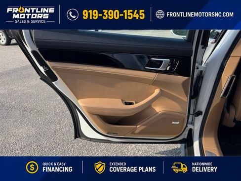Used 2018 Porsche Panamera RWD image 15