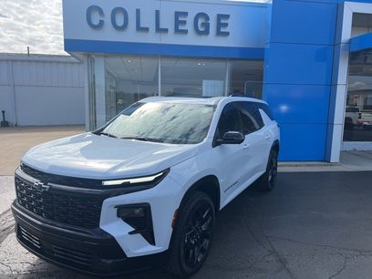 New 2026 Chevrolet Traverse RS w/ LPO, Floor Liner Package