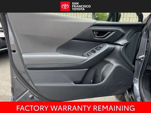 Used 2025 Subaru Crosstrek 2.5i Premium w/ Popular Package #4 AWD/4WD image 35