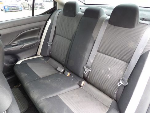 Used 2020 Nissan Versa SV FWD image 18