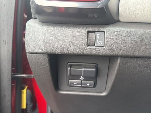 Used 2023 GMC Canyon AT4X w/ LPO, Sports Bar Package image 19