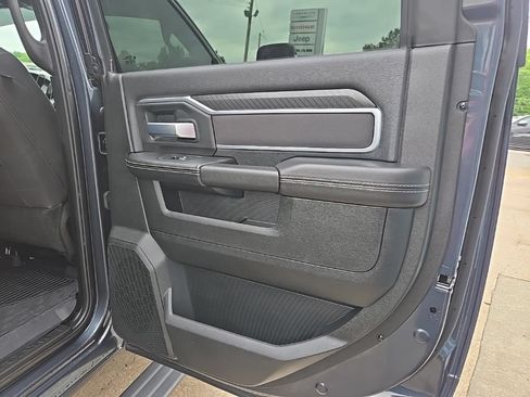 Used 2026 RAM 2500 Big Horn AWD/4WD image 94