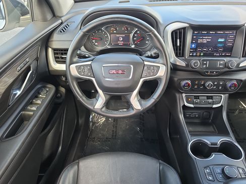 Certified 2023 GMC Terrain SLT w/ Elevation Edition FWD image 10