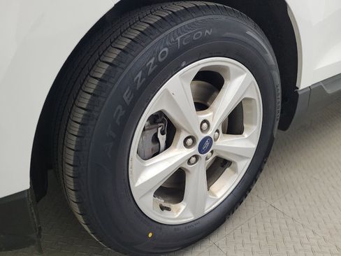 Used 2020 Ford Edge SE AWD/4WD image 31