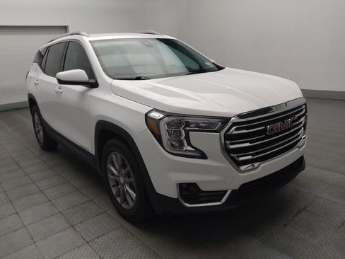 Used 2024 GMC Terrain SLT FWD image 13