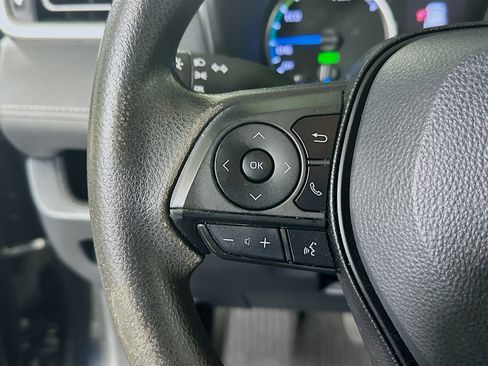 Used 2020 Toyota RAV4 LE w/ Carpet Mat Package AWD/4WD image 16