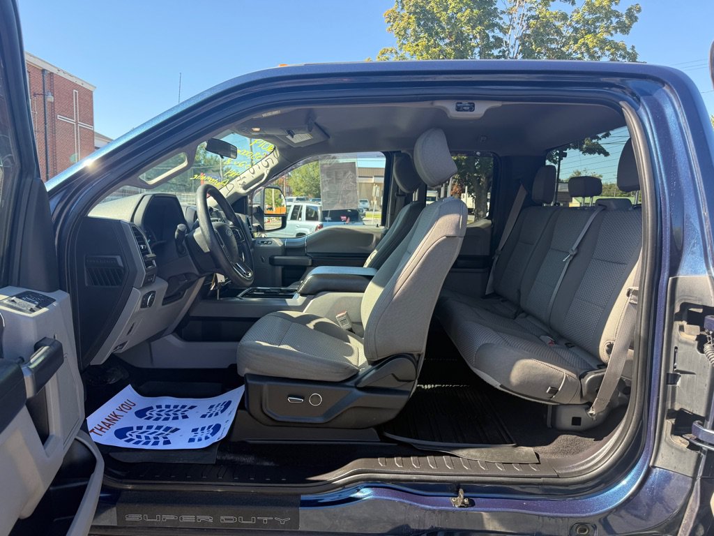 Used 2019 Ford F250 XLT w/ XLT Premium Package AWD/4WD image 5