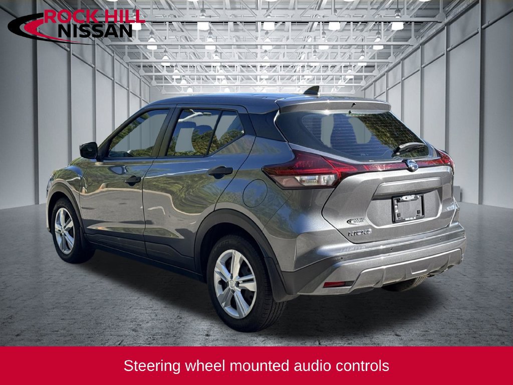 Used 2021 Nissan Kicks S FWD image 5