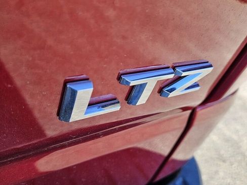 Used 2023 Chevrolet Silverado 1500 LTZ w/ LTZ Premium Package image 12