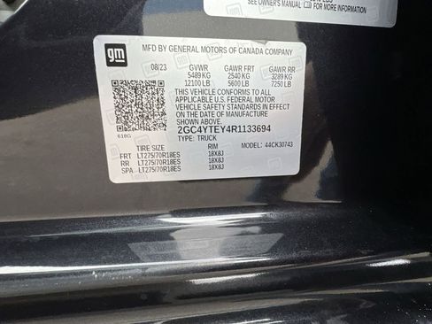 Certified 2024 Chevrolet Silverado 3500 LT w/ Convenience Package image 34