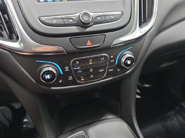 Used 2019 Chevrolet Equinox LT AWD/4WD image 24