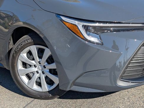 Used 2026 Toyota Corolla LE image 10