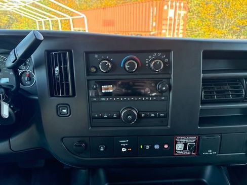 New 2025 Chevrolet Express 2500 w/ Driver Convenience Package image 18