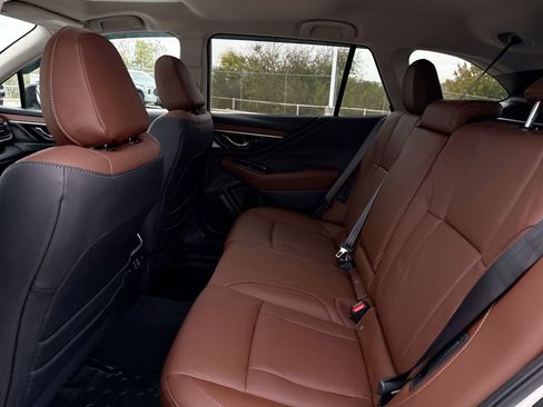 Used 2025 Subaru Outback Touring XT image 26