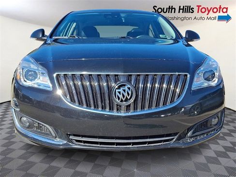 Used 2017 Buick Regal Premium w/ Driver Confidence Package #1 image 2