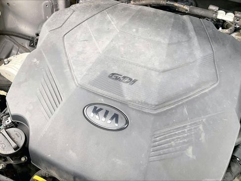 Used 2019 Kia Sorento SX image 30