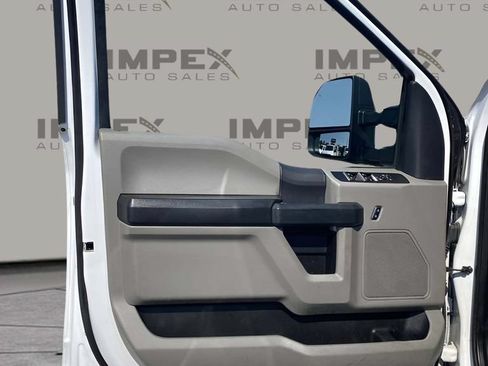 Used 2022 Ford F350 XL w/ STX Appearance Package AWD/4WD image 11