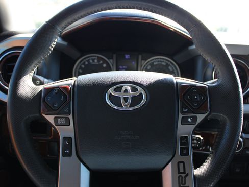 Used 2019 Toyota Tacoma SR5 image 23